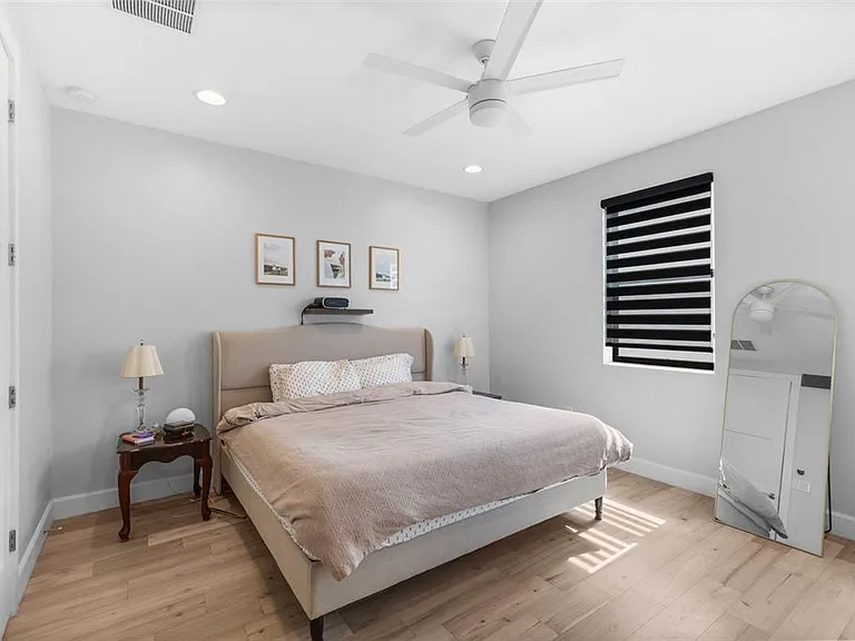 401 N Oregon Ave #9 — Photo 17