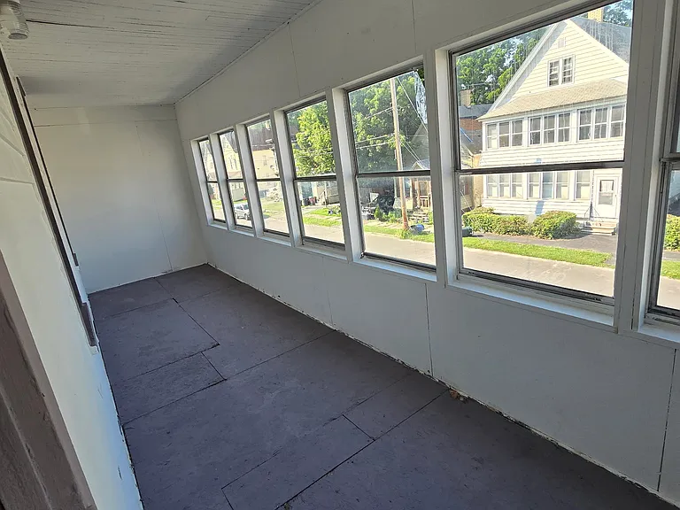 316 Grand St #2 — Photo 7