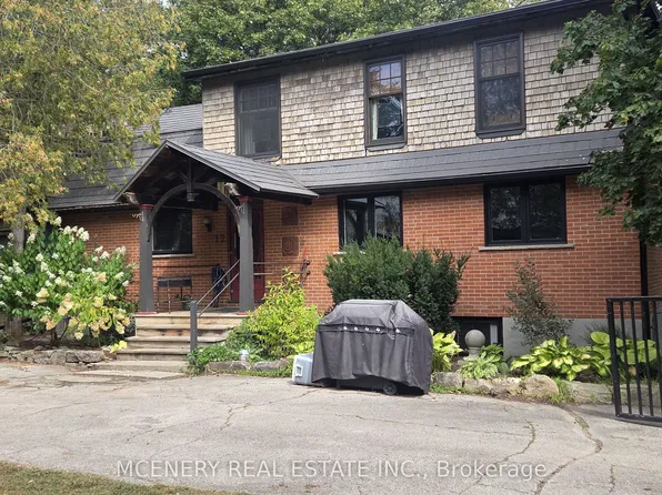 12 Spring St, Erin, ON N0B 1T0