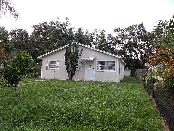4th image of 6914 Waycross Ave