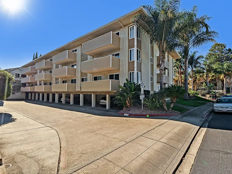 3270 Cabrillo Ave #415 — Photo 18