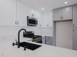 1445 Casa San Carlos Ln APT A, Oxnard, CA 93033