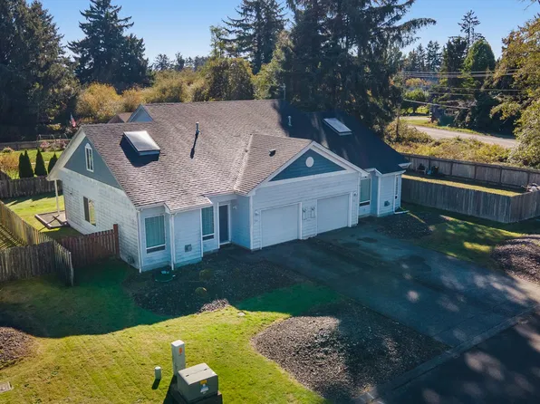 732 NW Date Ave, Warrenton, OR 97146
