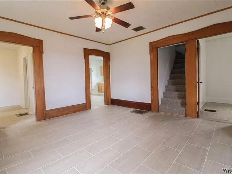15634 Lakeshore Rd — Photo 9