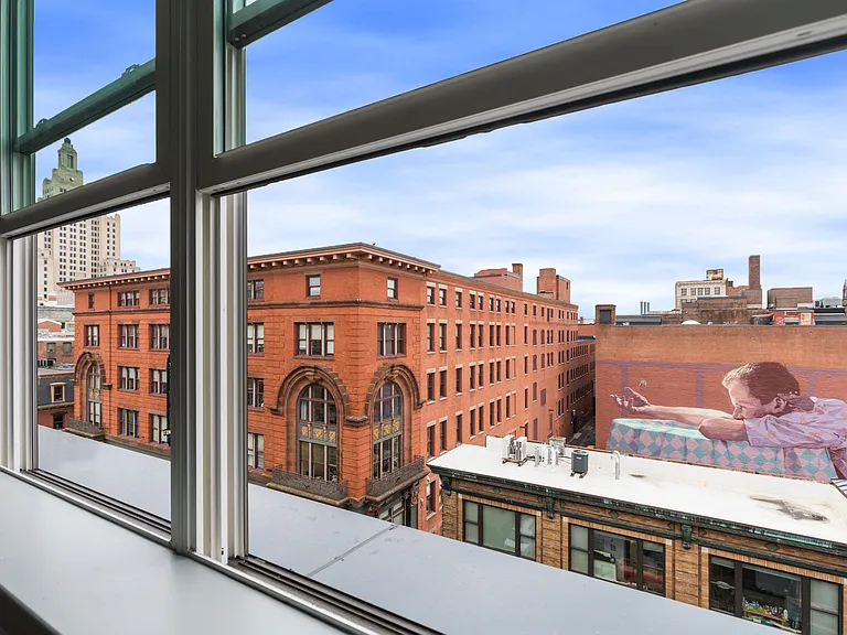 Nightingale Apartments — Photo 19