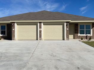 910 Childress Dr #B, Temple, TX 76501