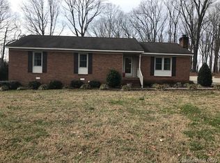 220 Catawba Dr, Salisbury, NC 28147