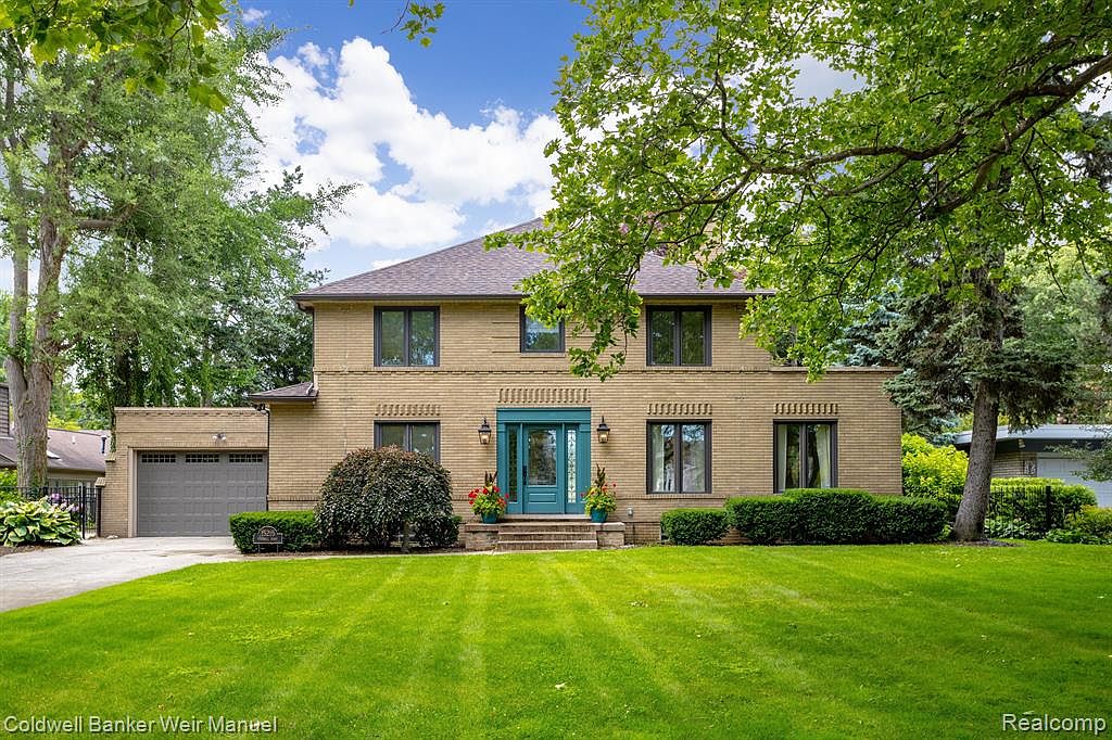 15215 Windmill Pointe Dr, Grosse Pointe Park, MI 48230 Zillow