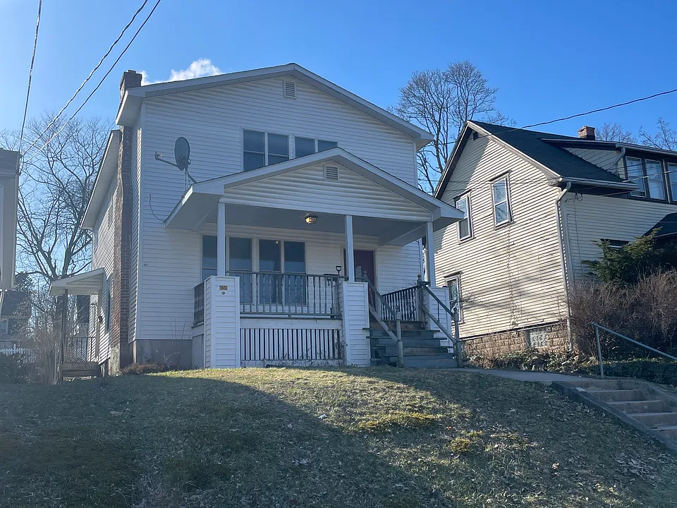 638 Fellows Ave