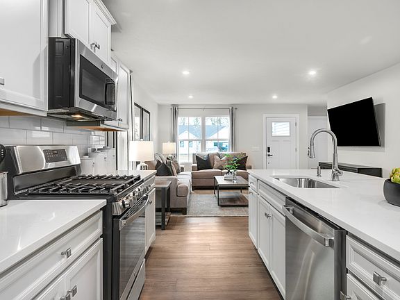 Aruba Bay with Full Basement
