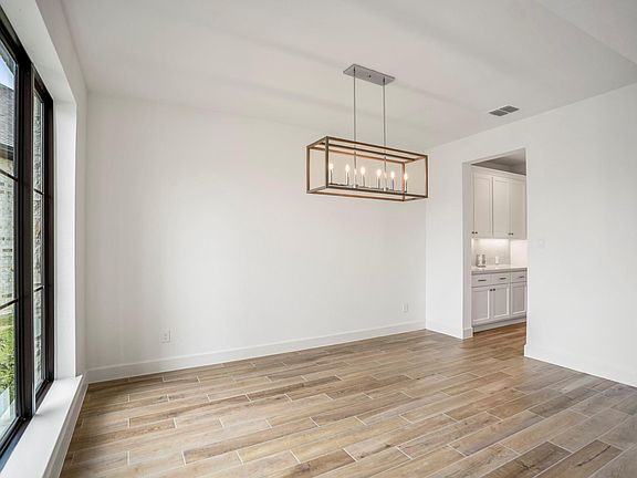 3rd image of 4510 Woodgate Ct