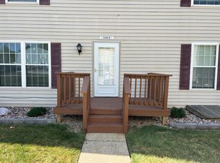 1328 Hibbard Dr APT D, Stow, OH 44224