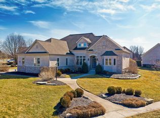 8278 Fallgold Ln, Westerville, OH 43082