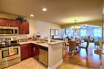 1st image of 9 Stoneledge Dr APT 05
