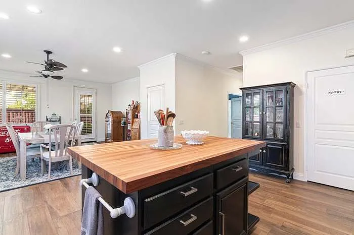 30280 Mondavi Cir — Photo 11
