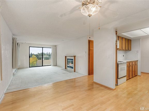3rd image of 13225 12th Ave SW APT 123