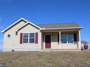 841 Rutherford Dr, Greencastle, PA 17225