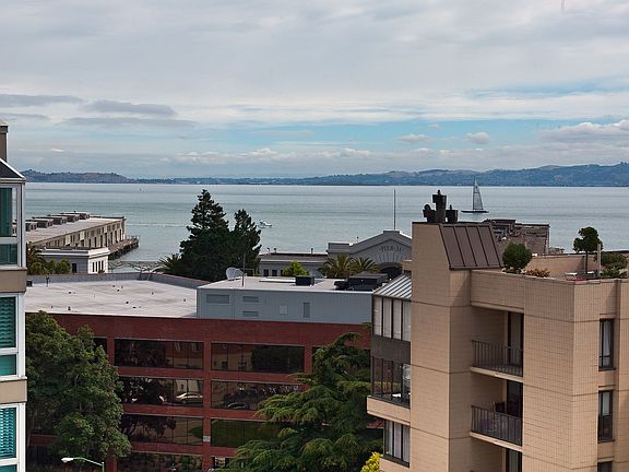 5th image of 220 Lombard St APT 714