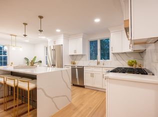 200 Hunting Rd, Needham, MA 02494