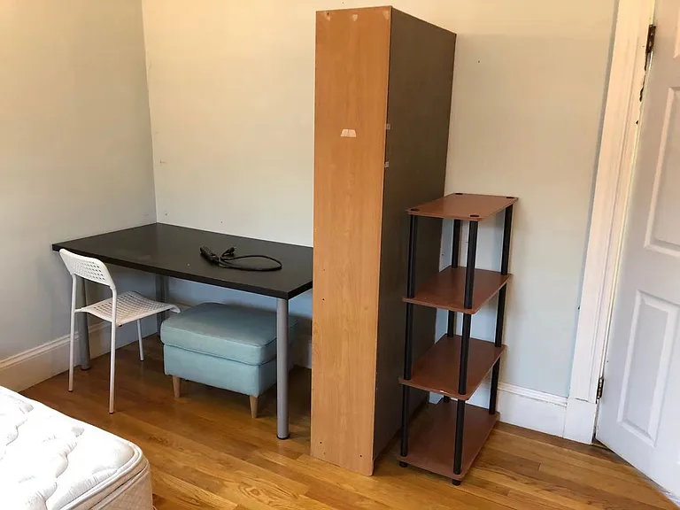 6 Moraine St #6 — Photo 1