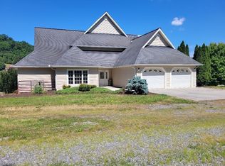 1 River Rd, Church Hill, TN 37642