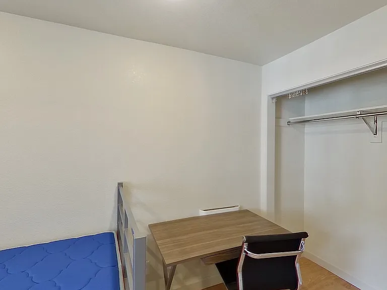 2437 Piedmont Ave — Photo 19