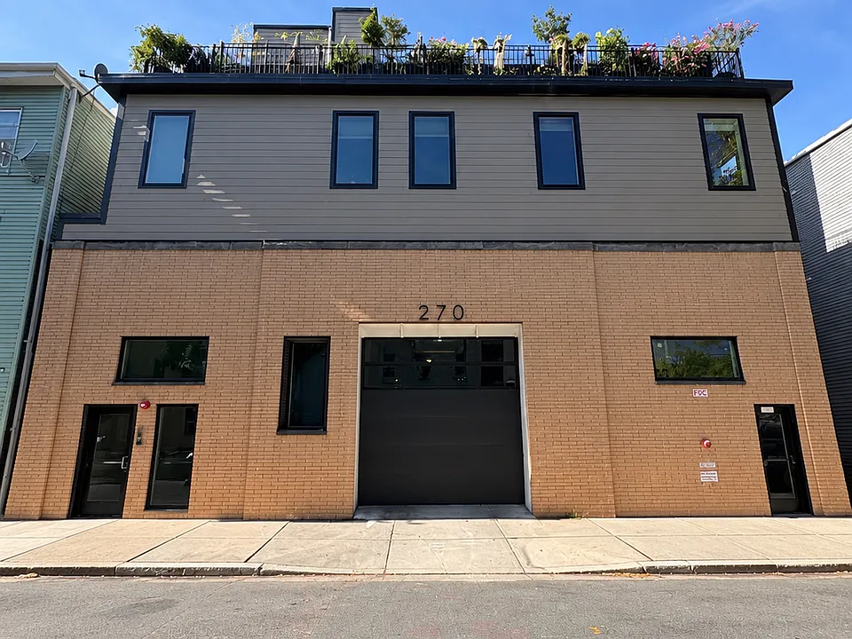 270 Paris St #2