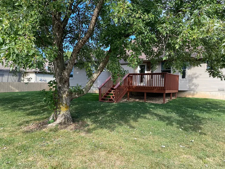 446 Columbine St — Photo 18