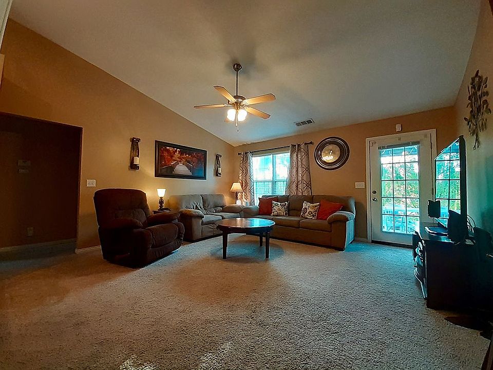 1st image of 2455 Highland Garden Point