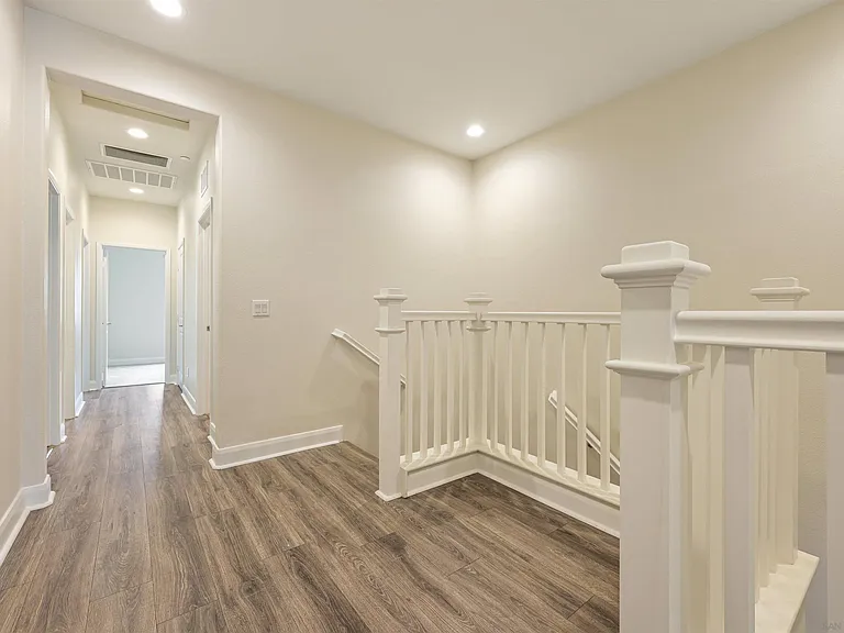 2115 Solara Ln — Photo 11