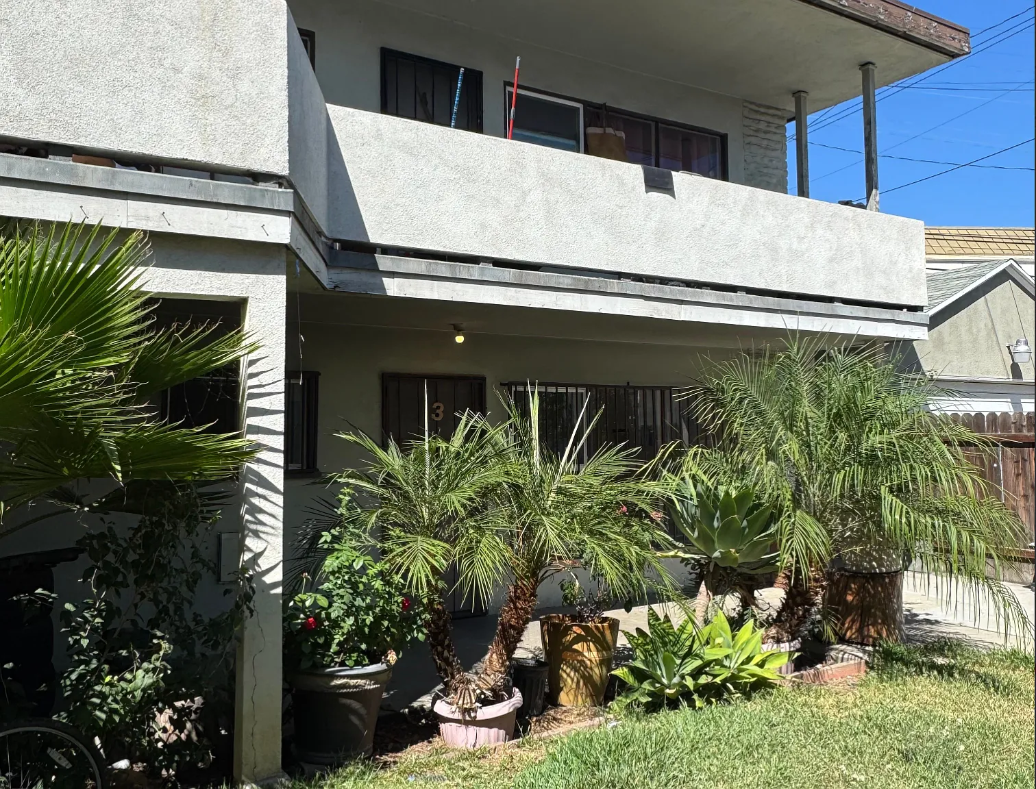 1233 Clela Ave — Photo 1