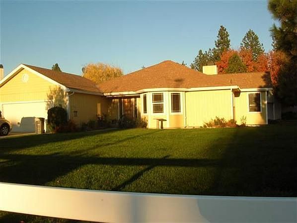 1st image of 15518 N Gleneden Dr