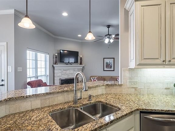 5th image of 16522 Grand Coteau