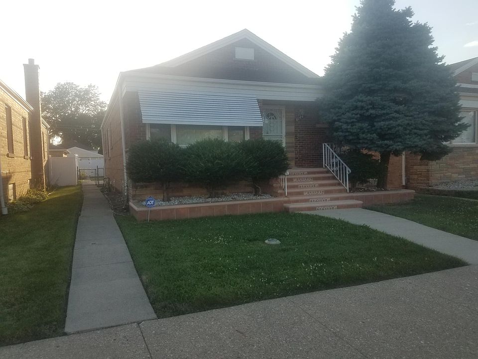 1st image of 8144 S Sacramento Ave