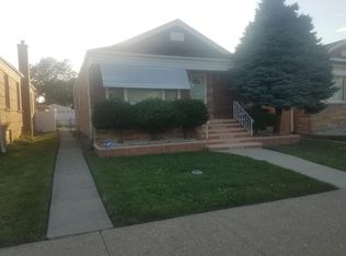 8144 S Sacramento Ave, Chicago, IL