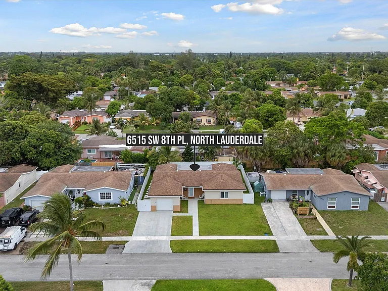 6515 SW 8th Pl — Photo 34