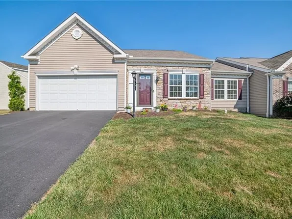 235 Cherry Bark Dr, Natrona Heights, PA 15065