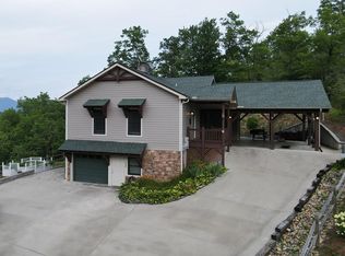 558 Mystic Mountain Rdg, Franklin, NC 28734
