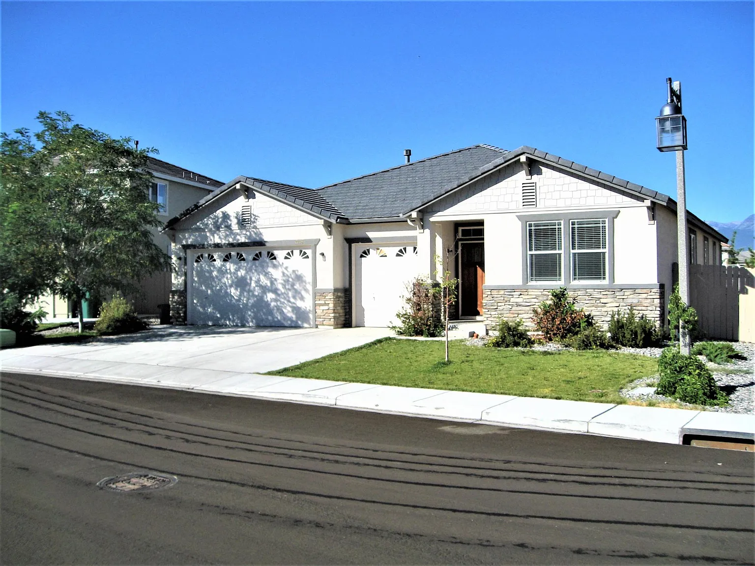 2336 Copper Springs Dr photo 1