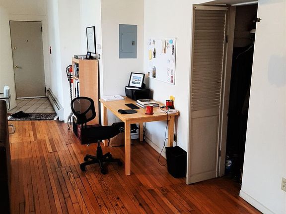 4th image of 119 Stewart Ave APT 3