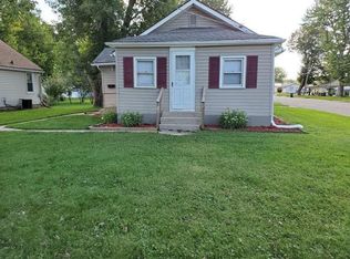 1211 Avenue K, Sterling, IL 61081