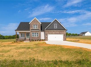 522 Troublesome Rd, Reidsville, NC 27320