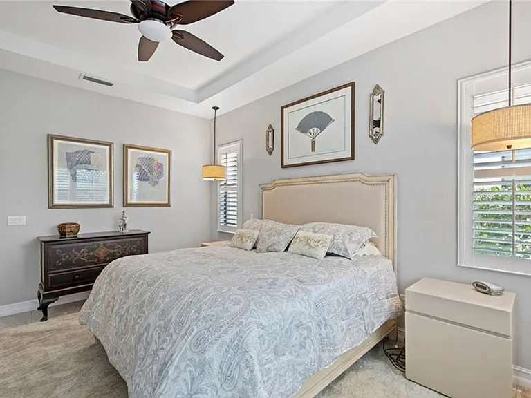9244 Glenforest Dr — Photo 12
