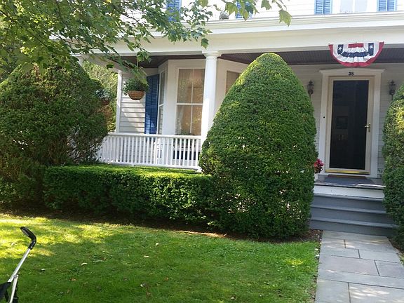 2nd image of 38 Elm St