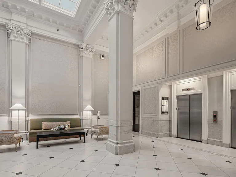21 Beacon St #3H — Photo 15