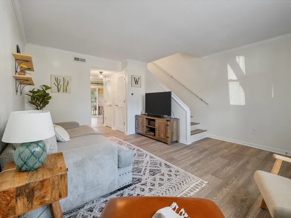 1836 Mepkin Rd APT D4, Charleston, SC 29407