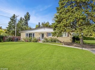 20 S Belle Ave, Palatine, IL 60074