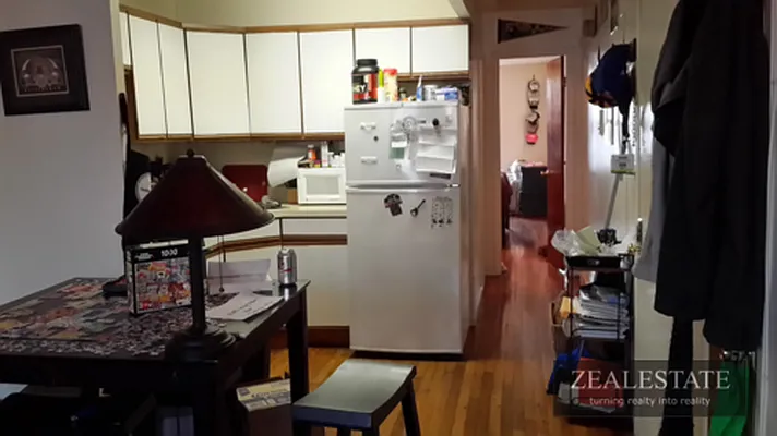 Rented by ZealEstate Group Inc | media 72