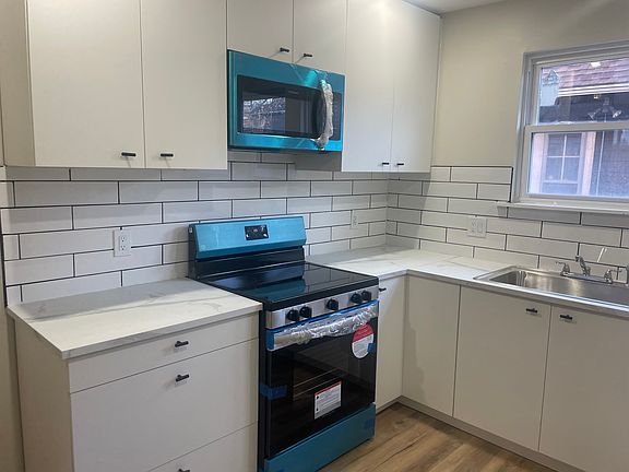 2nd image of 29-31 Weybosset St #1