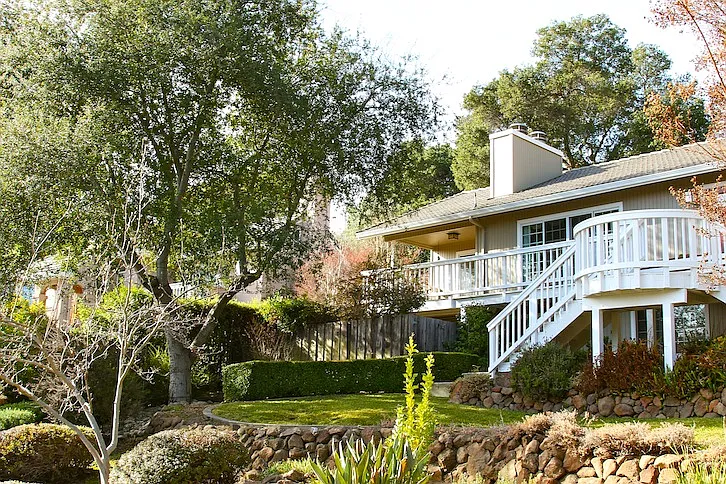 10380 Riviera Rd photo 1